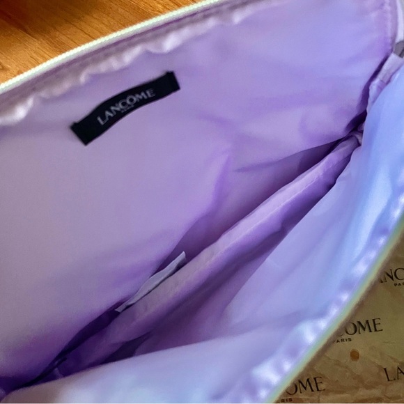 NWT  Lancôme Shimmer Cosmetic Bag - Picture 3 of 3